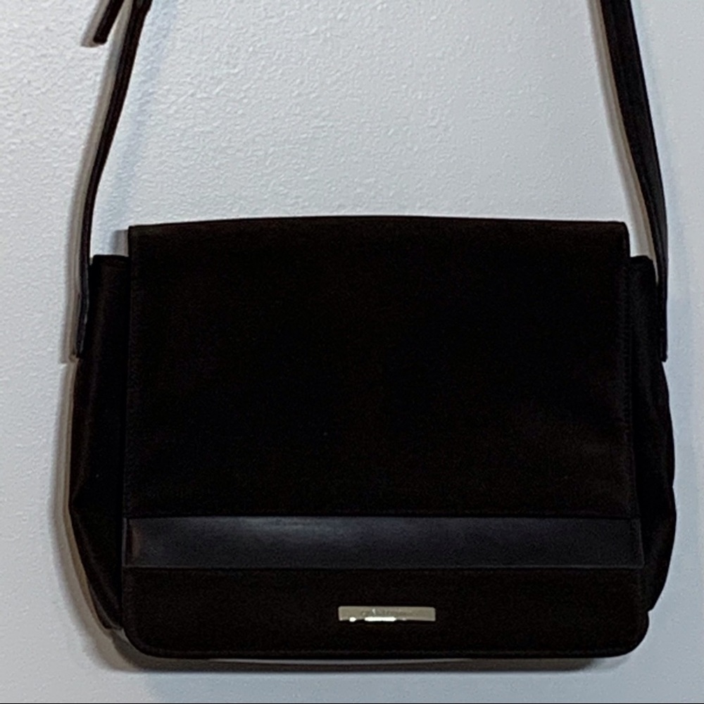 NWOT Nine & Company dark brown flap front purse with adjustable strap